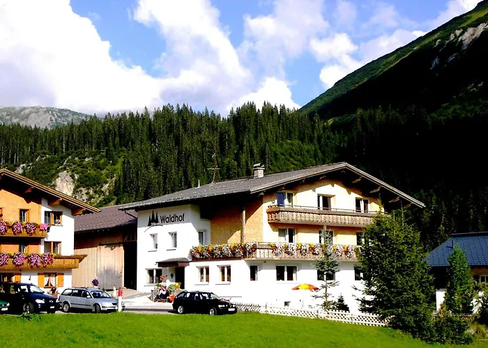 Waldhof Frühstückspension Lech am Arlberg