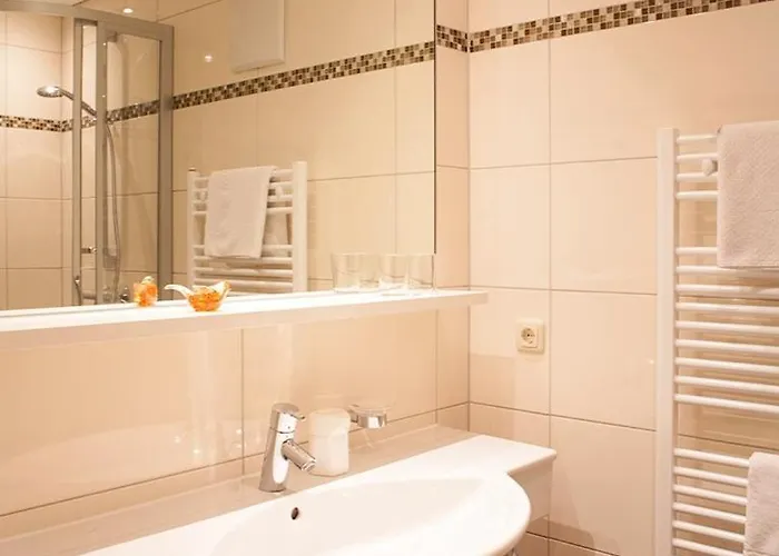 Frühstückspension Waldhof 3*